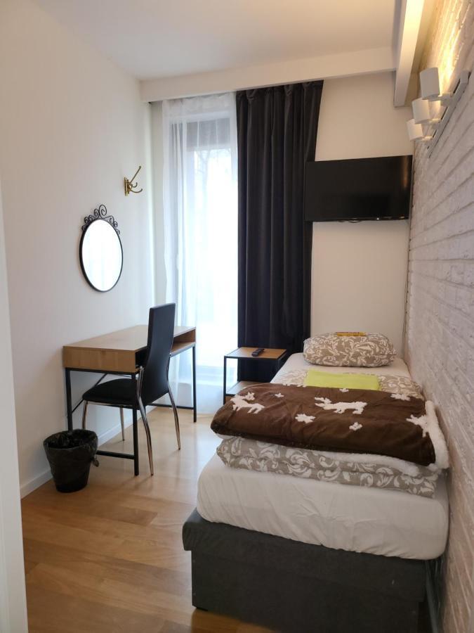 Amber Hostel Szlak Krakow Exterior photo
